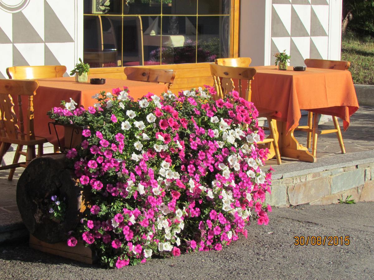 Hotel Duc De Rohan Livigno Eksteriør billede